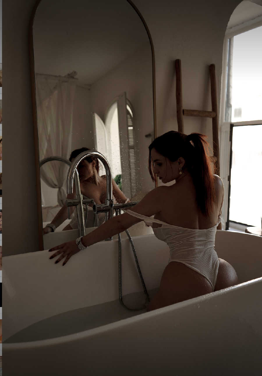 A playful frame from Miranda Faith nude — online in Antananarivo