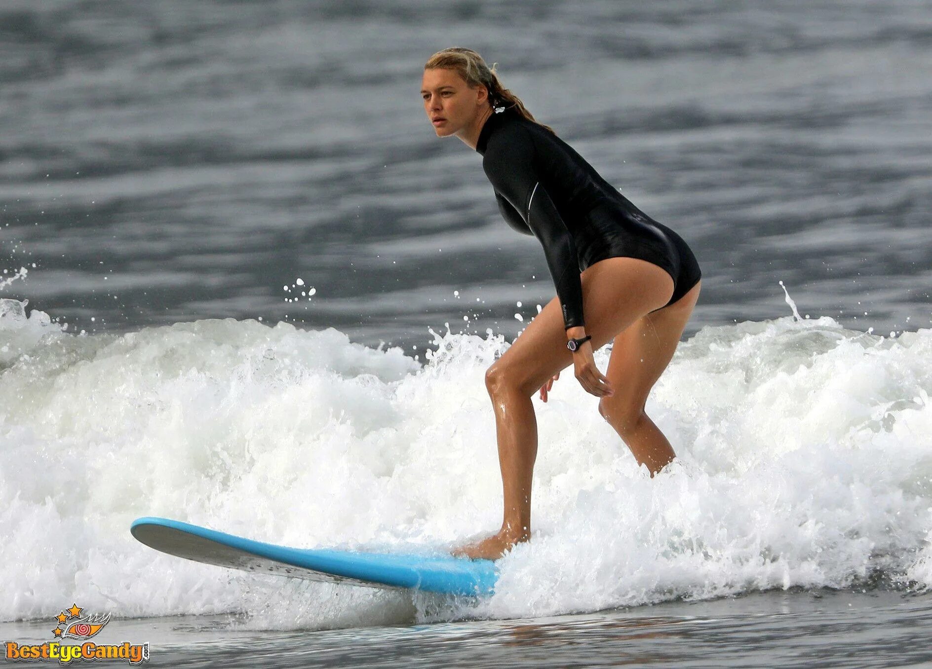 Kelly Rohrbach underwear in Antananarivo